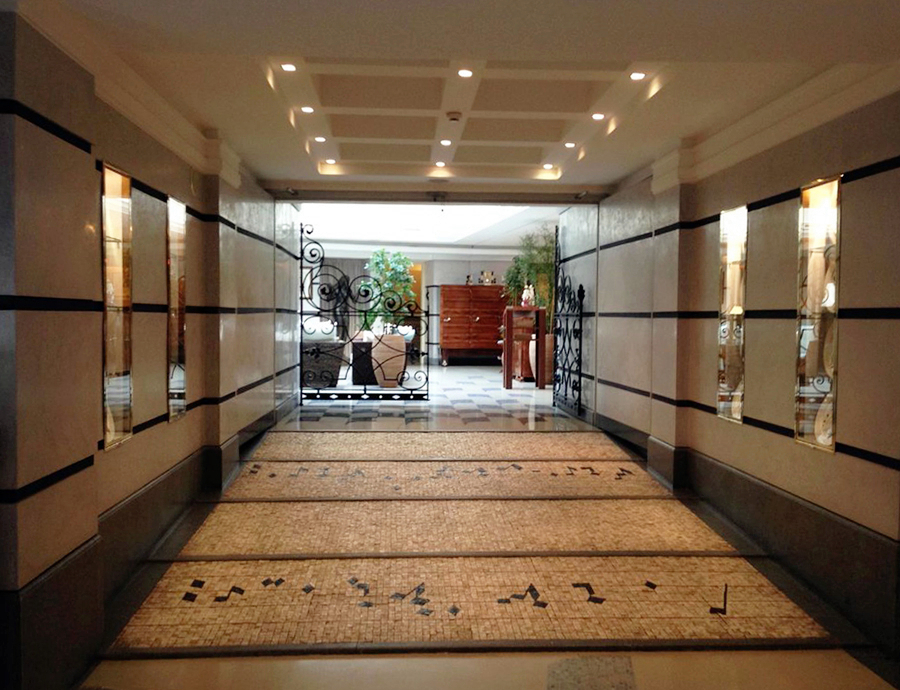 ../Images/HUANG,HSING-KUO.Czech Republic.Aria Hotel Prague (4).jpg